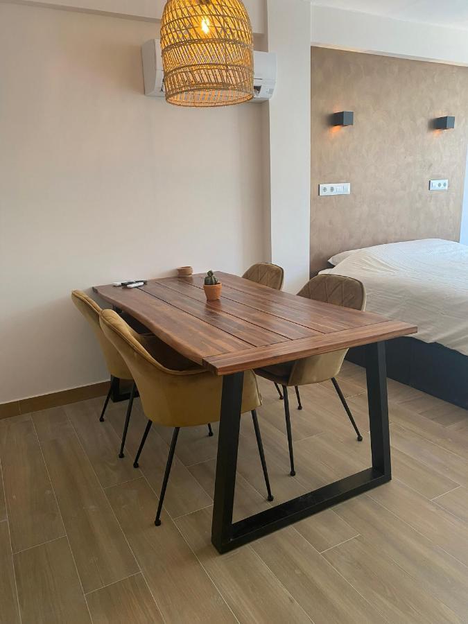 Studio Don Jim Family, Beautiful Luxurious New Studio Near Arenal Beach 자베아 외부 사진